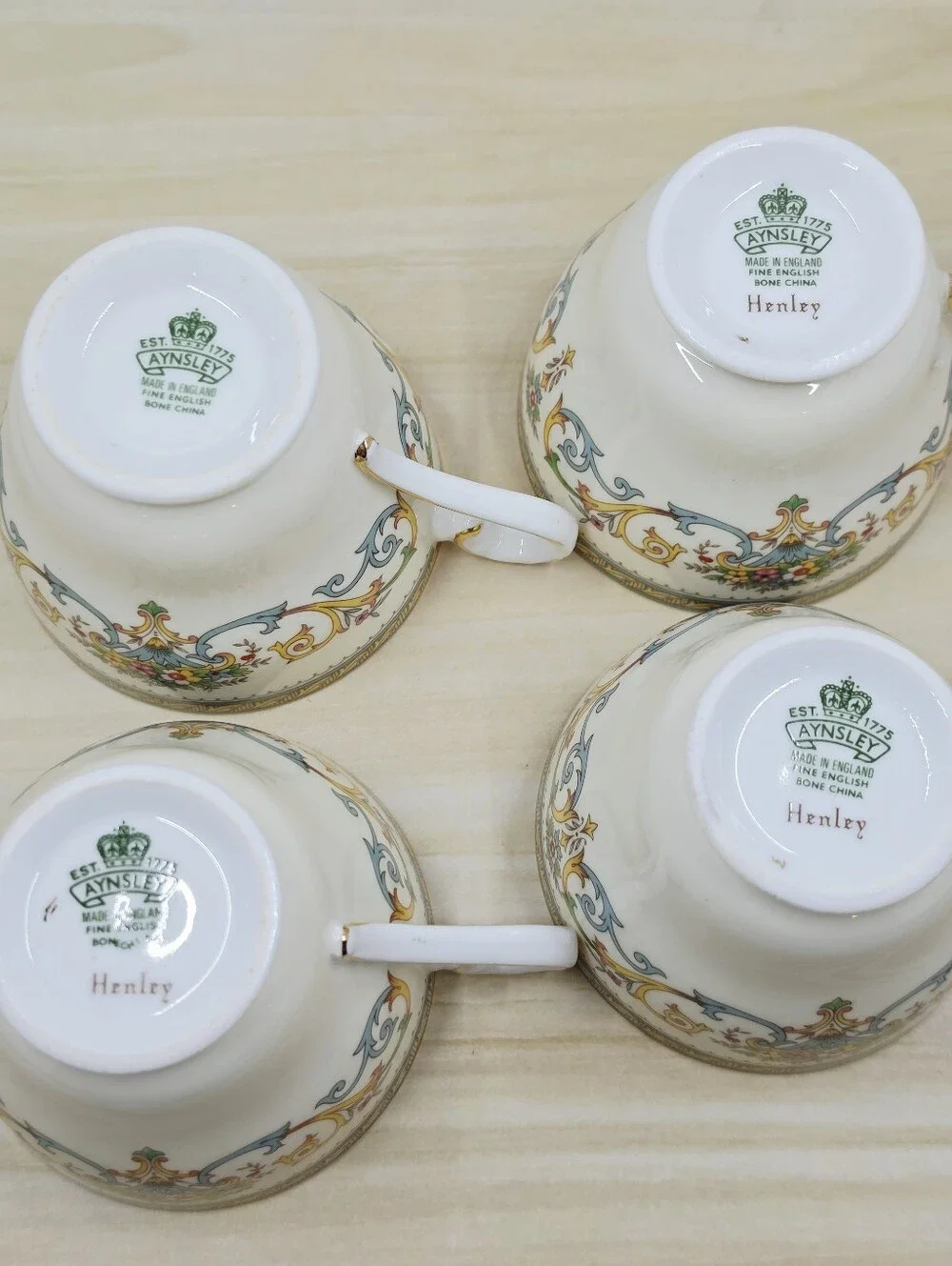Aynsley Henley Pattern Teacup Set Of 4 Floral Motif England Green Backstamp